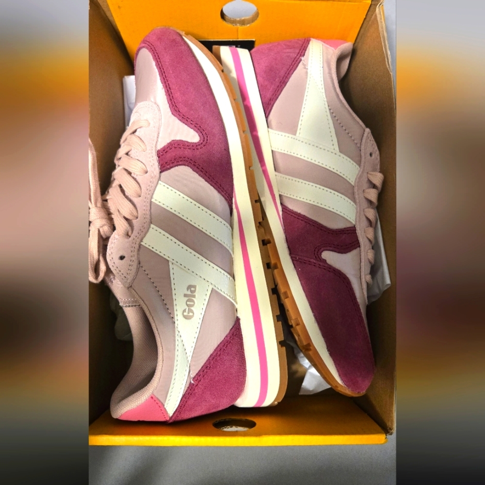 Gola Women's Pink and Cream Sneakers